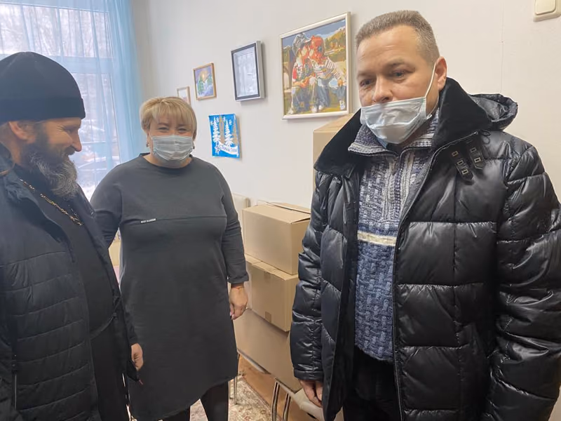 Клирик храма посетил ГБУ ЦССВ «Юнона»