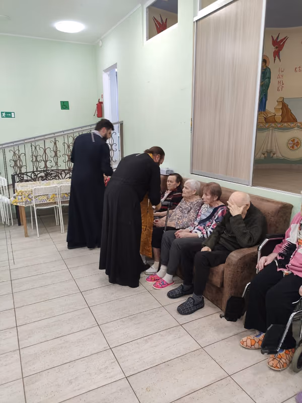 Таинство Соборования в пансионате «Тепло и уют» - фото 4