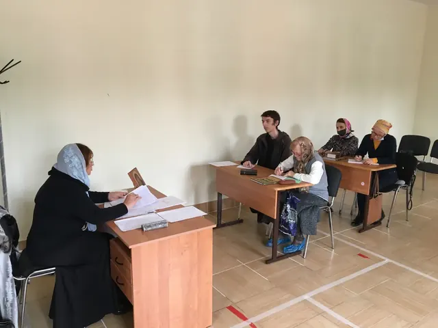 Возобновлены занятия в Воскресной школе храма - фото 7
