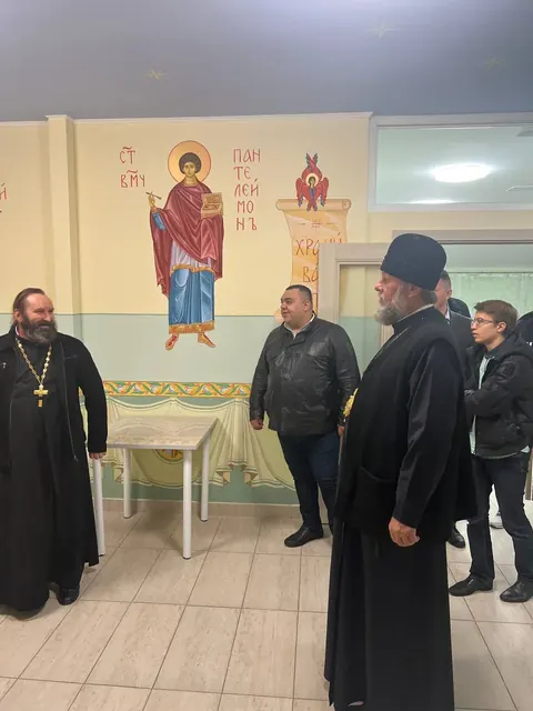 Митрополит Владимир посетил пансионат «Тепло и уют» - фото 11