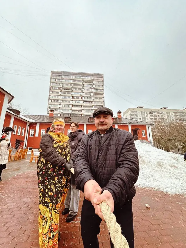 Приход храма отметил праздник Масленицы