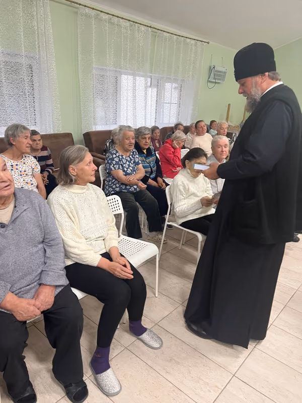 Митрополит Владимир посетил пансионат «Тепло и уют» - фото 6