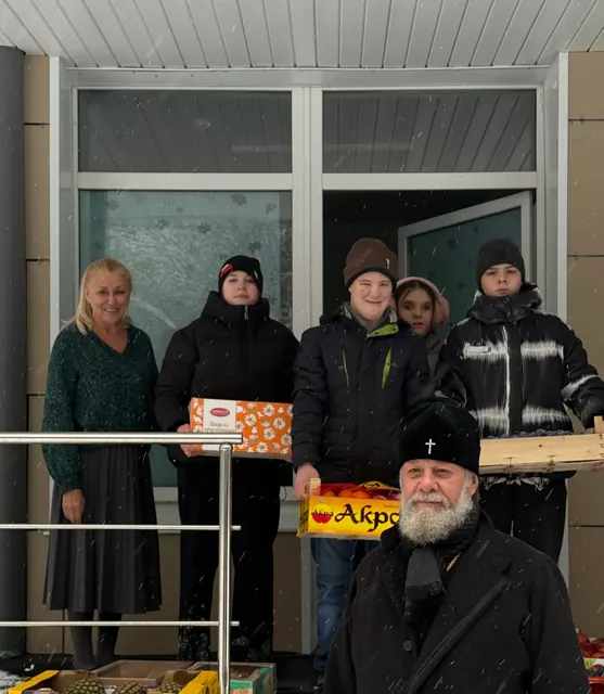 Митрополит Владимир посетил подшефные социальные учреждения - фото 6