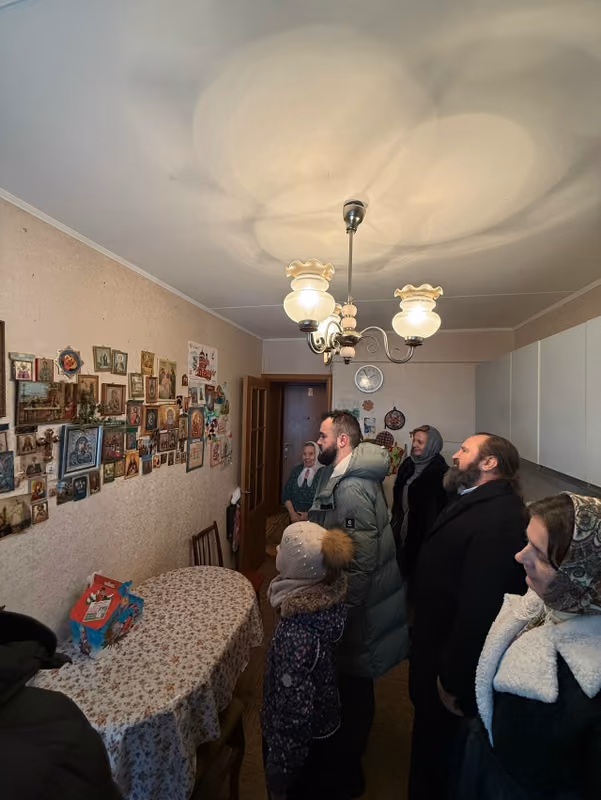 Поздравление прихожан на дому с Рождеством Христовым - фото 3