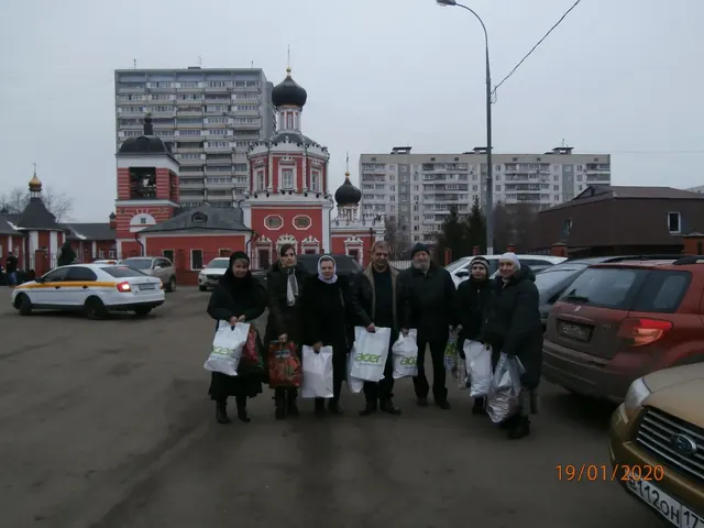 Рождество и Крещение: поздравление детей ЦССВ «Юнона»