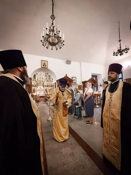 В день памяти святых первоверховных апостолов Петра и Павла в храме Живоначальной Троицы в - фото 5