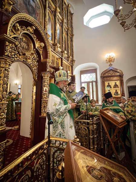 В неделю 7-ю по Пятидесятнице настоятель Патриаршего Подворья… - фото 2