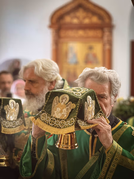 В неделю 7-ю по Пятидесятнице настоятель Патриаршего Подворья… - фото 20