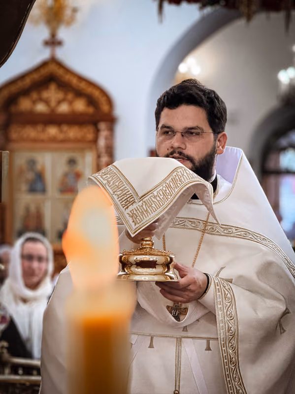 В праздник Вознесения Господня совершено Богослужение - фото 14