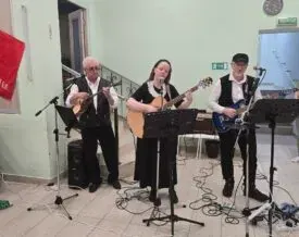 Клирик храма посетил подшефный пансионат «Тепло и уют» - фото 4