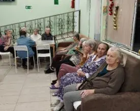 «Тепло и уют»: поздравления с Новым годом и Рождеством - фото 11