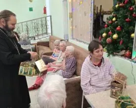 Поздравление подопечных «Тепло и уют» с праздниками - фото 4