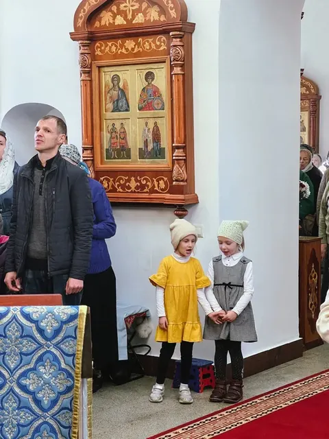 Покров Пресвятой Богородицы: Литургия митрополита Владимира - фото 4