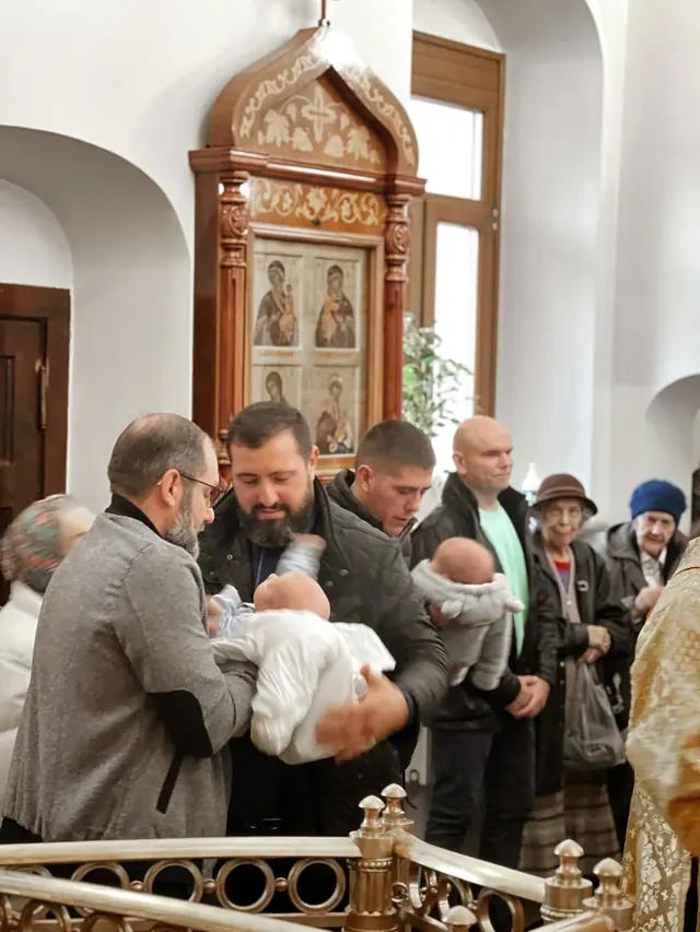 В неделю 19-ю по Пятидесятнице совершено Богослужение