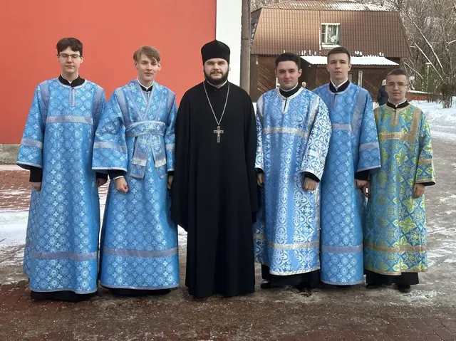Введение во храм Пресвятой Богородицы: Богослужение