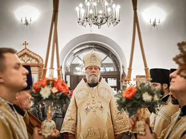 Неделя святых праотец: Литургия митрополита Владимира - фото 4