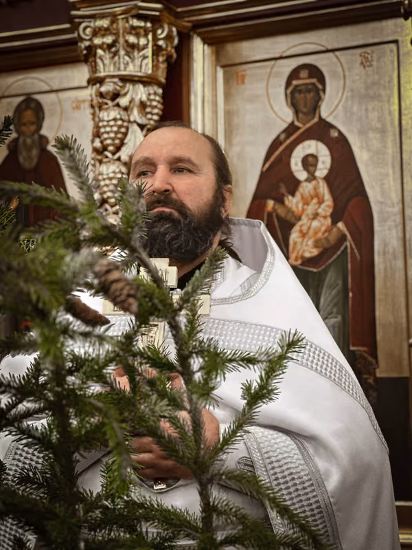 В праздник Рождества Христова совершено Богослужение - фото 16