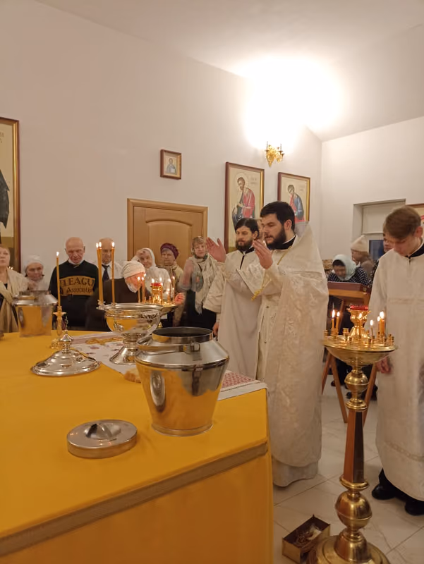 В праздник Крещения Господня совершено Богослужение - фото 5
