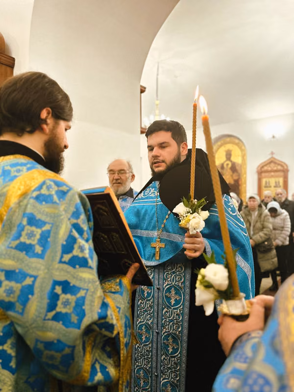 В праздник Сретения Господня совершено Богослужение - фото 2