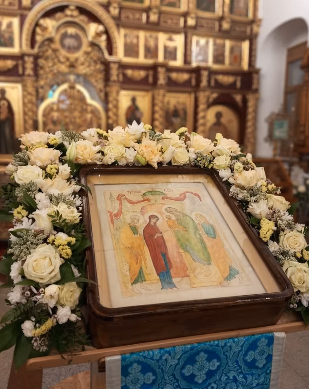В праздник Сретения Господня совершено Богослужение - фото 6