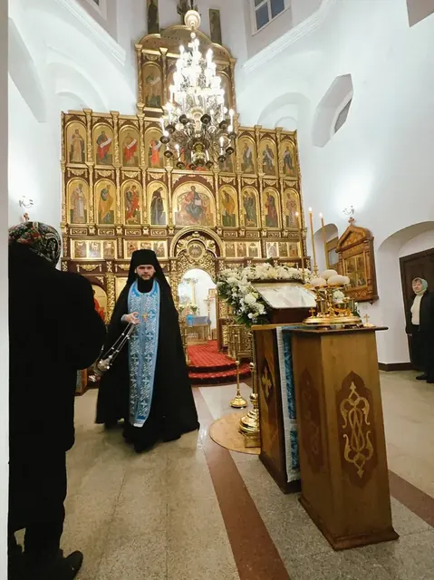 В праздник Сретения Господня совершено Богослужение - фото 14