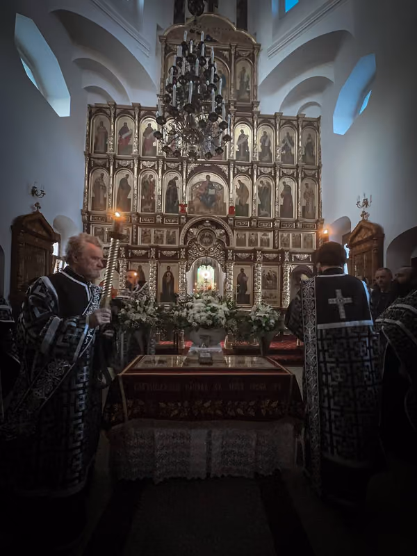 Утреня с чином погребения Плащаницы Спасителя - фото 17