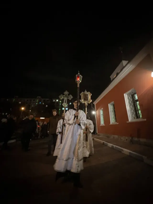 Светлое Христово Воскресение: торжественное Богослужение