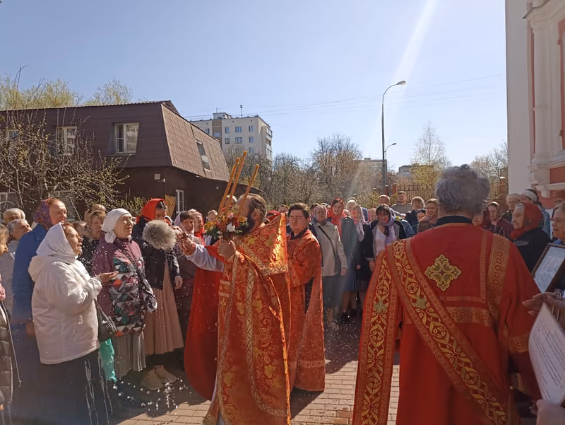 В пятницу Светлой седмицы совершено Богослужение