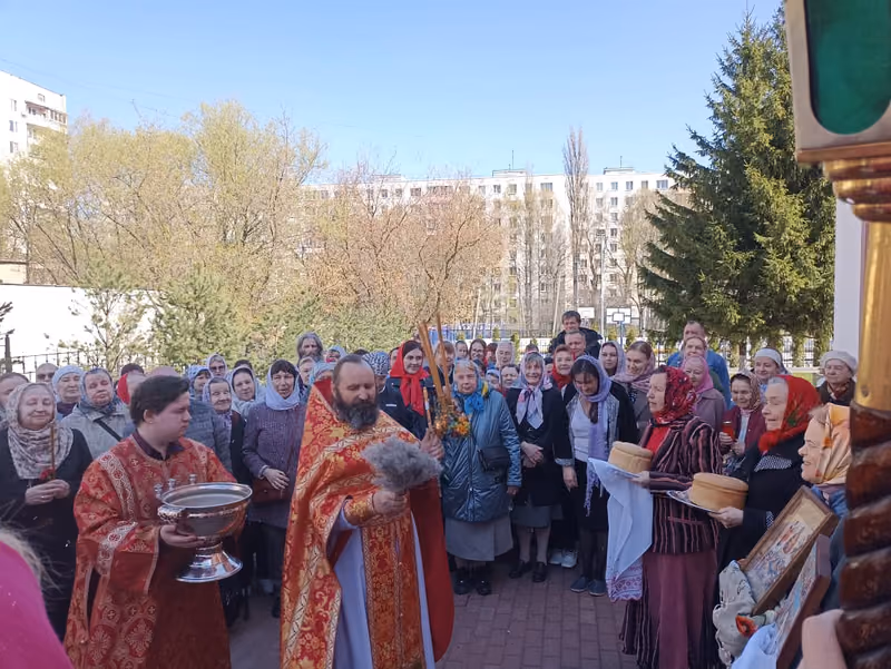 В пятницу Светлой седмицы совершено Богослужение - фото 3