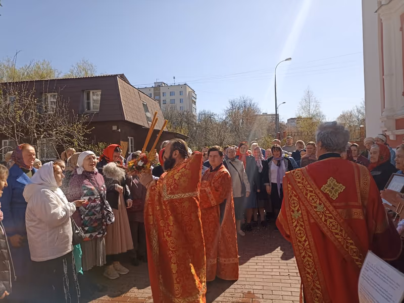 В пятницу Светлой седмицы совершено Богослужение - фото 6
