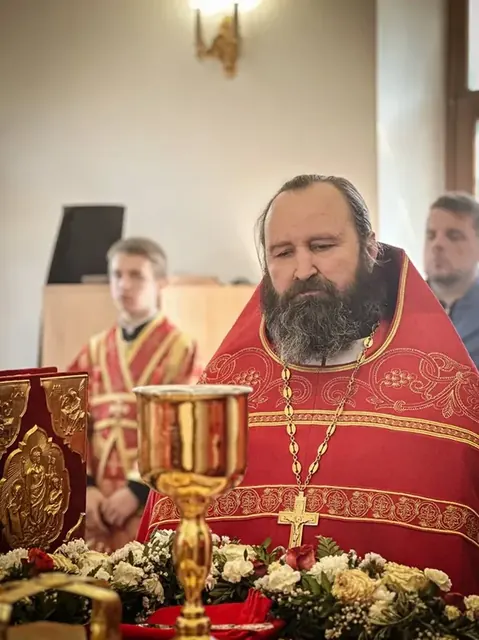 В неделю 2-ю по Пасхе совершено Богослужение - фото 11