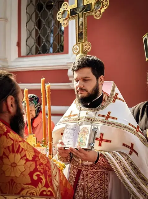 В неделю 2-ю по Пасхе совершено Богослужение - фото 5