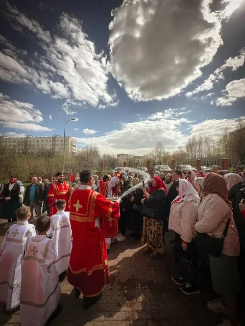 В неделю 2-ю по Пасхе совершено Богослужение - фото 9