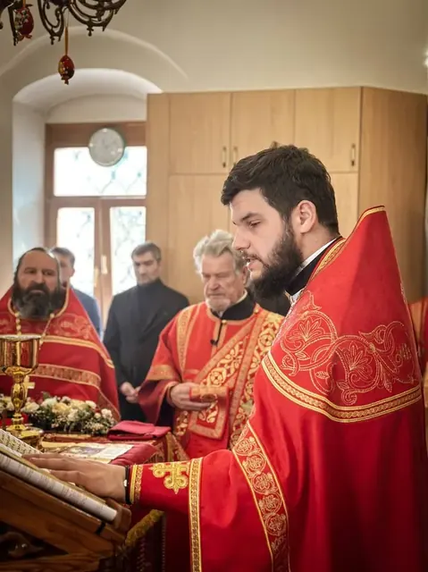 В неделю 2-ю по Пасхе совершено Богослужение - фото 13