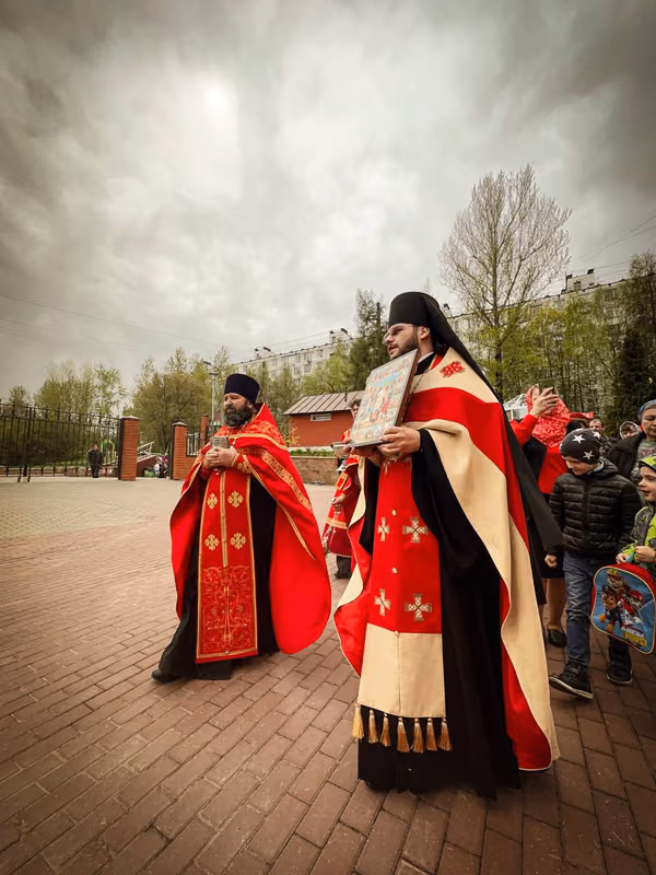 В неделю жен-мироносиц совершено Богослужение - фото 7