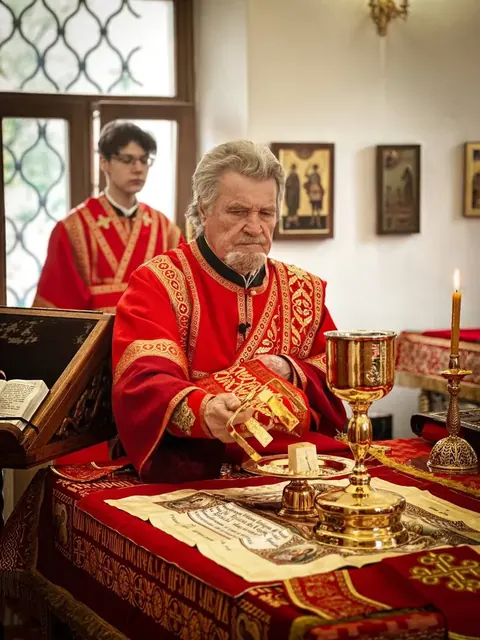 В неделю жен-мироносиц совершено Богослужение - фото 15