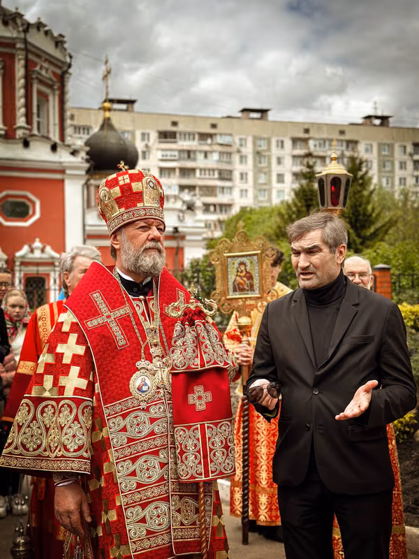 Неделя 5-я по Пасхе: Литургия митрополита Владимира - фото 2
