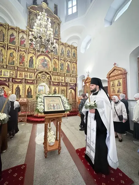 В праздник Вознесения Господня совершено Богослужение - фото 10