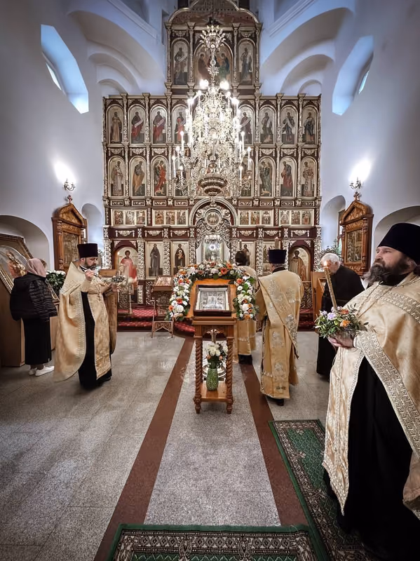 В неделю всех святых совершено Богослужение - фото 5