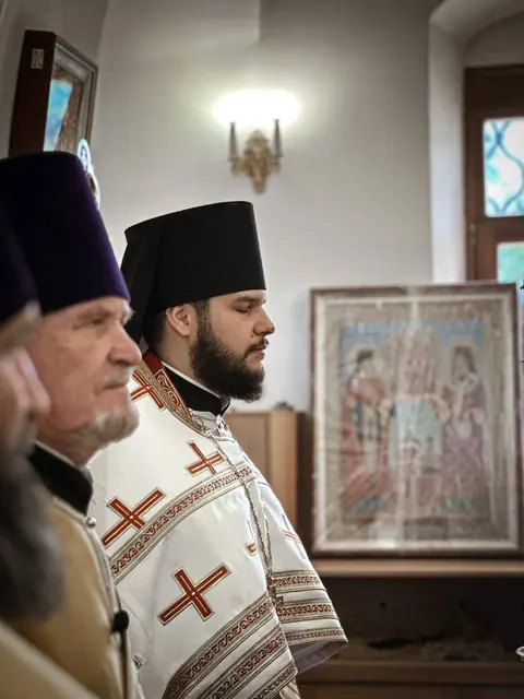 В неделю всех святых земли Русской совершено Богослужение - фото 6
