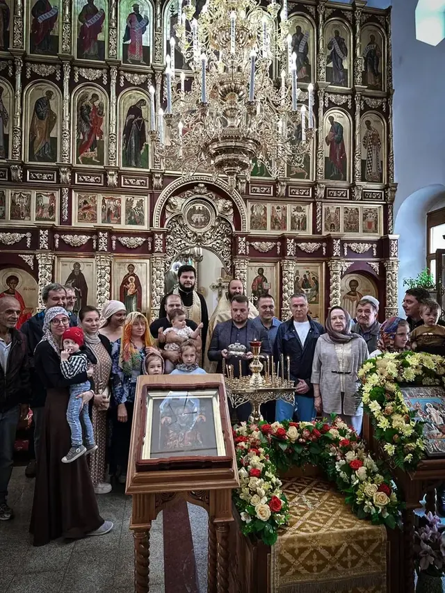 В неделю 6-ю по Пятидесятнице совершено Богослужение