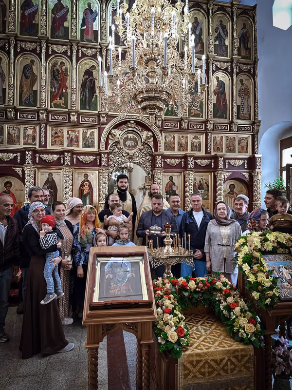 В неделю 6-ю по Пятидесятнице совершено Богослужение