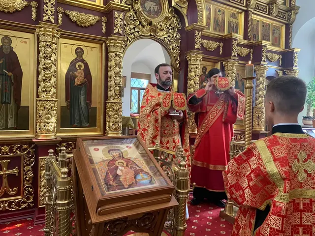 День памяти великомученика Пантелеимона: Богослужение