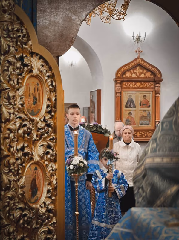 В неделю 16-ю по Пятидесятнице совершено Богослужение - фото 10