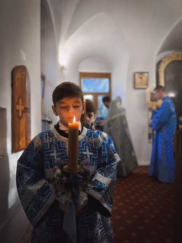 В неделю 16-ю по Пятидесятнице совершено Богослужение - фото 11
