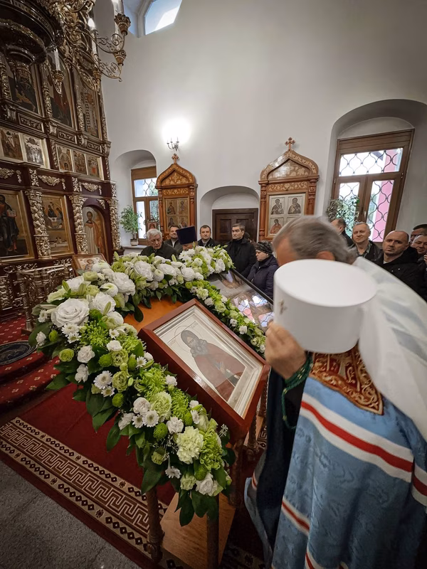 Престольный праздник: Литургия митрополита Владимира - фото 15