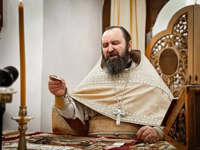 В неделю 30-ю по Пятидесятнице совершено Богослужение - фото 6