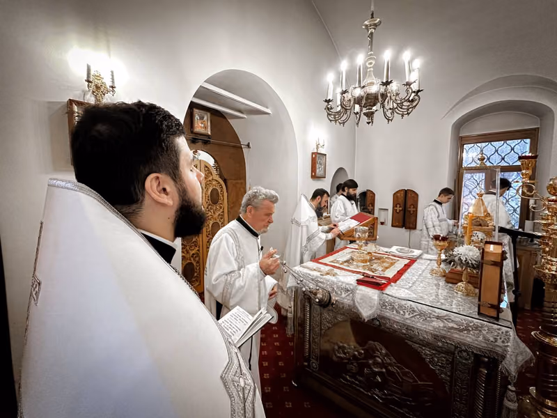 В неделю 32-ю по Пятидесятнице совершено Богослужение - фото 8