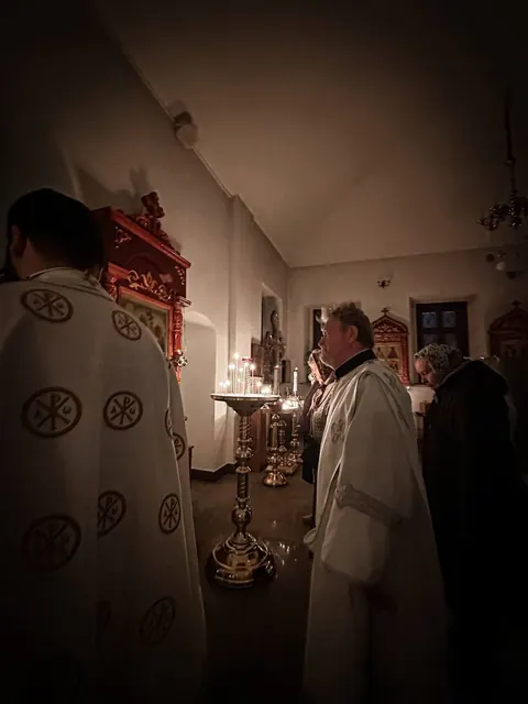 В Крещенский сочельник совершено Богослужение - фото 8