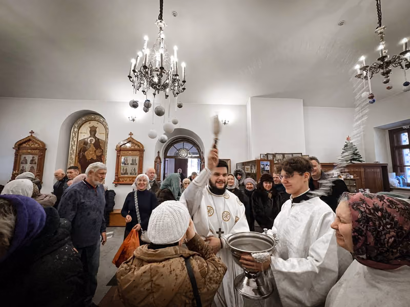 В Крещенский сочельник совершено Богослужение - фото 17